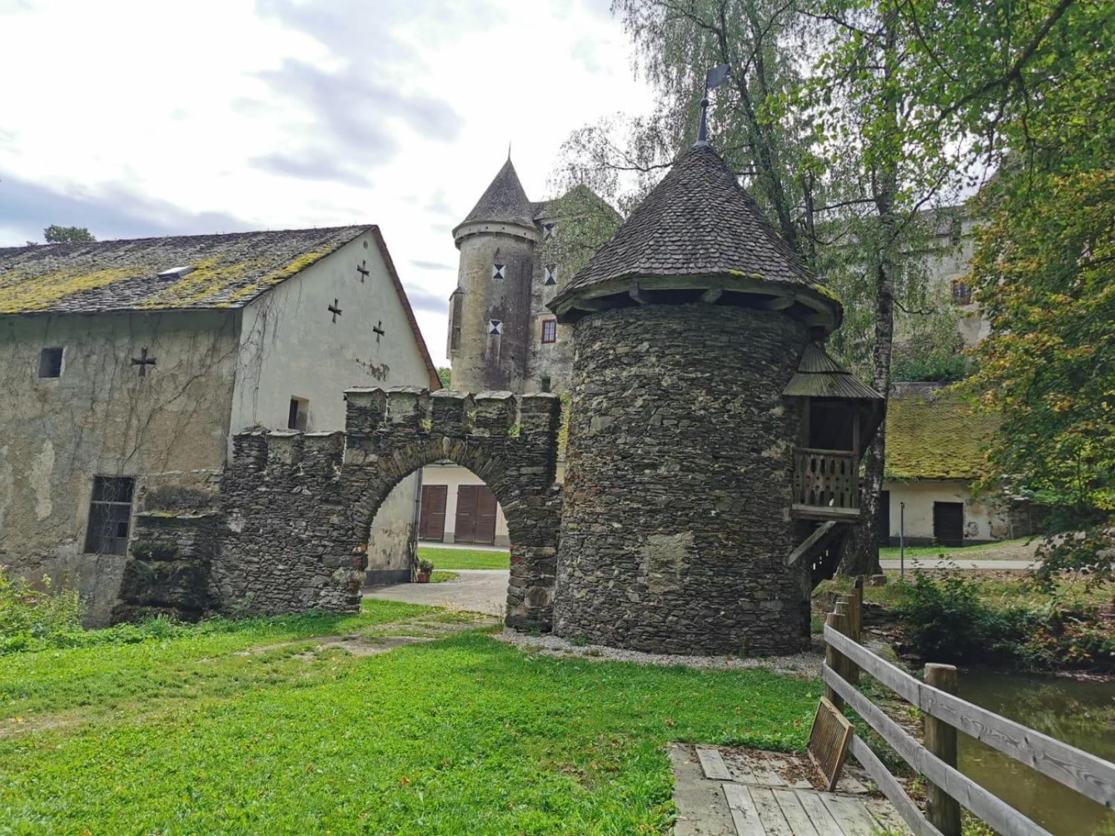 Hotel Pension Seebichlhof à Kraig Extérieur photo